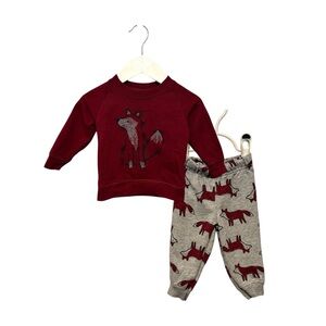 ⭐️ 5/$30 Carter’s Kids Matching Set size 6-9 Months